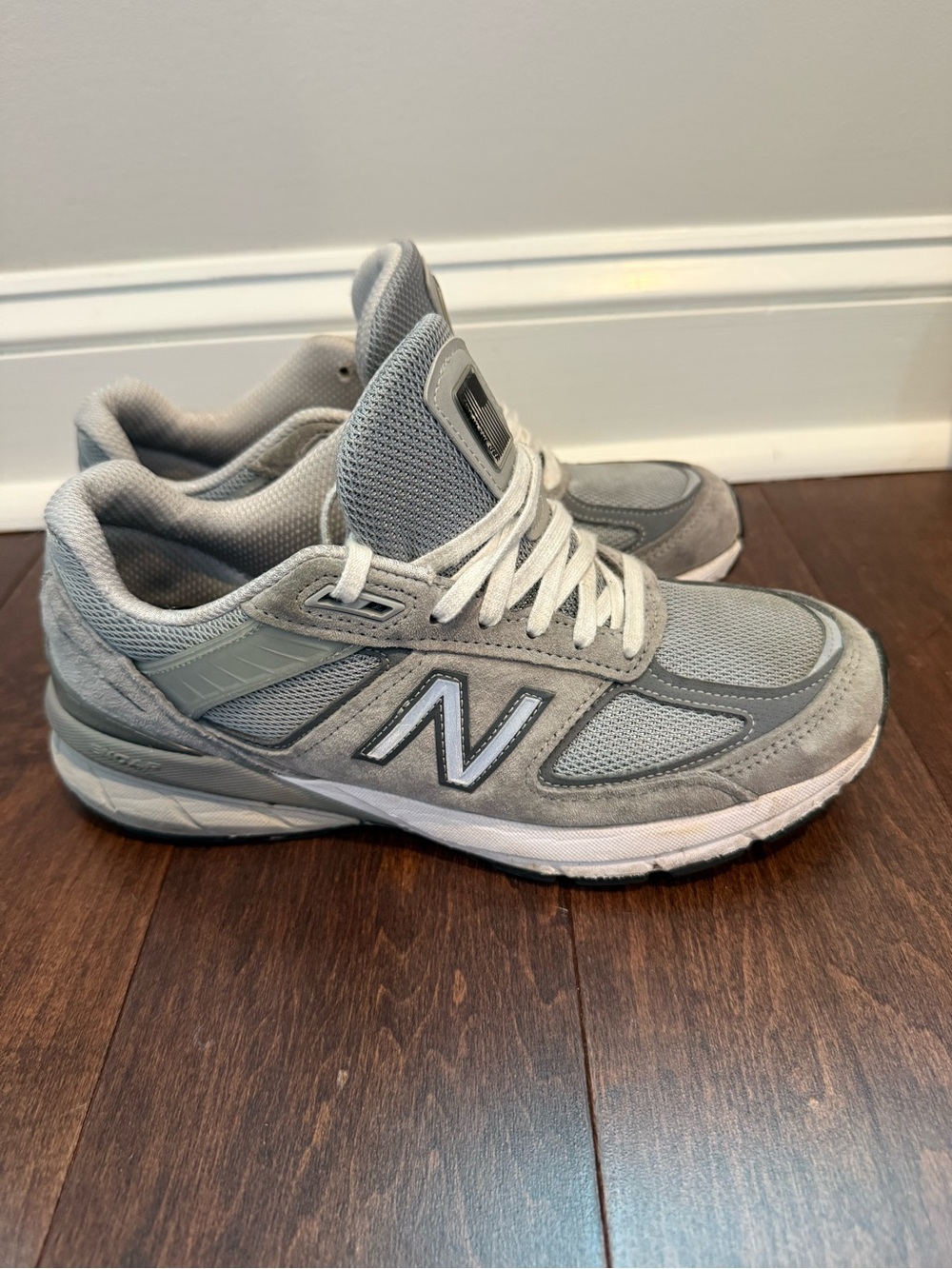New Balance Men's 990v4 Sneakers - Picture 2 of 4